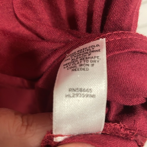 TROUVE  by Nordstrom Burgundy Wine  V-Neck Short Sleeve Tee Shirt, Size XS - Picture 6 of 6